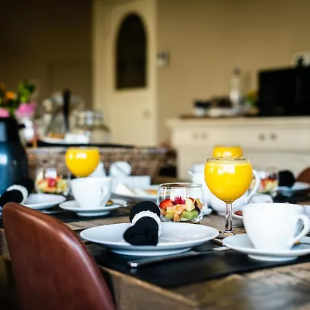 Frühstückspension Maison Rabelais 3*