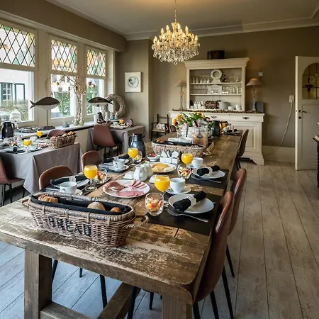 Maison Rabelais 3* De Haan