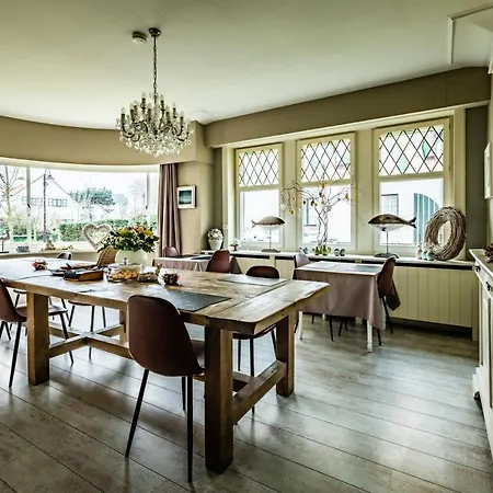 Frühstückspension Maison Rabelais De Haan