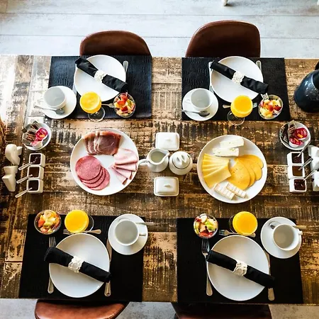 Maison Rabelais Bed & Breakfast 3*