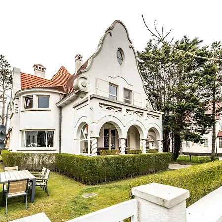 Frühstückspension Maison Rabelais 3*