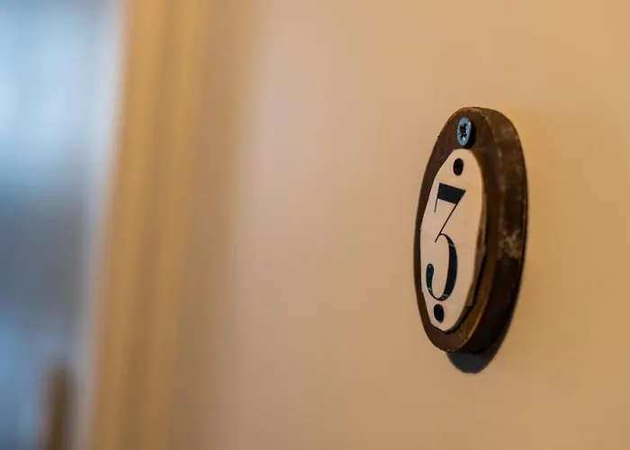 לינה וארוחת בוקר Maison Rabelais דה האן