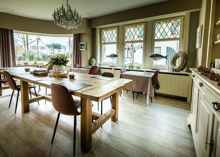 לינה וארוחת בוקר Maison Rabelais דה האן