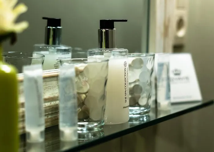 לינה וארוחת בוקר Maison Rabelais